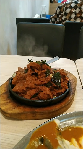 Opinii despre Gokul - Raas Vegetarian Restaurant în Singapore - Restaurant