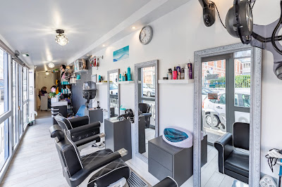 ENVIE DE PLAIRE G Hairstyles à Paris