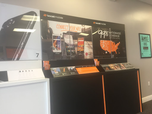 Telecommunications Service Provider «Boost Mobile Store by Wireless mart», reviews and photos, 1200 US-190 BUS #14, Covington, LA 70433, USA