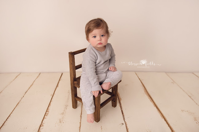 Reviews of Blossom Fields Photography in Manchester - Photography studio
