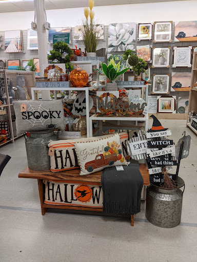 Department Store «Burkes Outlet», reviews and photos, 120 US-17 BUS, Surfside Beach, SC 29575, USA