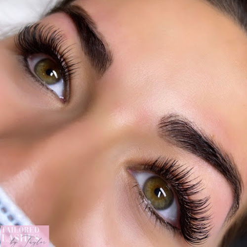 Reviews of Tailored Lashes By Taylor in Bournemouth - Beauty salon