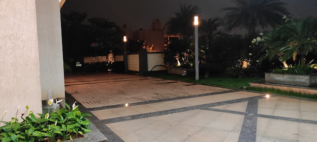 Google Maps image 11