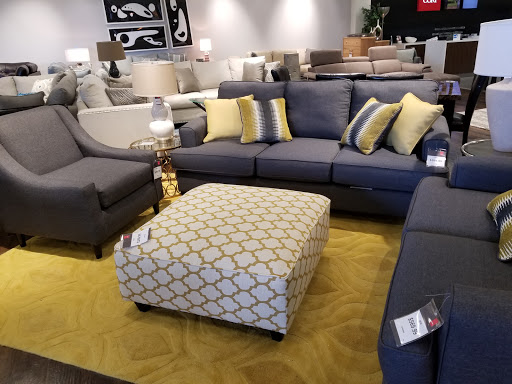 Furniture Rental Service «CORT Furniture Rental & Clearance Center», reviews and photos, 13946 Lee Jackson Memorial Hwy, Chantilly, VA 20151, USA