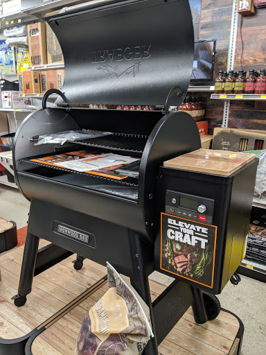 Paint Store «Palmer Ace Hardware :Benjamin Moore Paint Studio», reviews and photos, 940 Kinderkamack Rd, River Edge, NJ 07661, USA