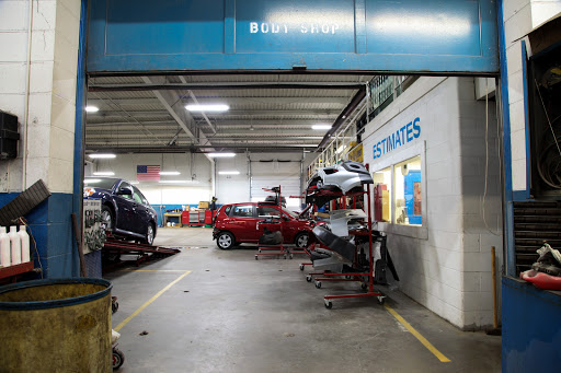 Auto Body Shop «Waikem Body Shop and Collision Center», reviews and photos, 4321 Lincoln Way E #2, Massillon, OH 44646, USA