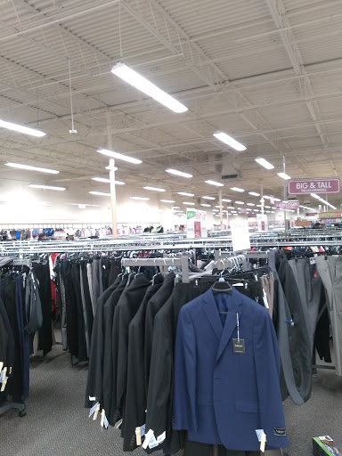 Clothing Store «Burlington Coat Factory», reviews and photos, 6900 Chestnut St, Gilroy, CA 95020, USA