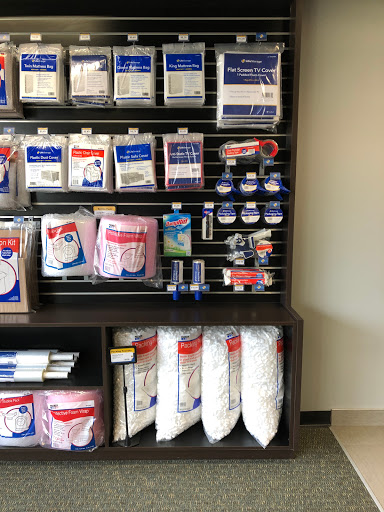 Self-Storage Facility «Life Storage», reviews and photos, 1950 N Washington St, Naperville, IL 60563, USA