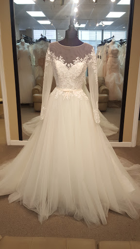 Bridal Shop «Sue Ames Bridal Outlet», reviews and photos, 202 N 10th St, Allentown, PA 18102, USA