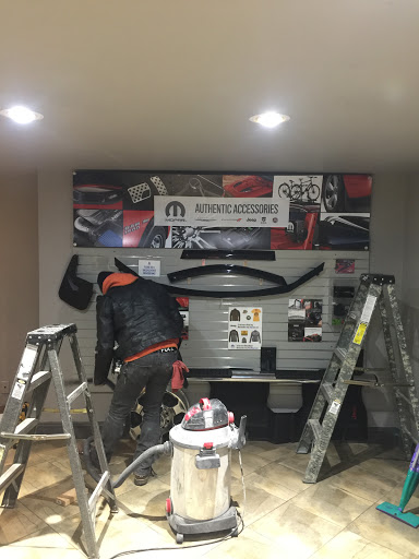 Chrysler Dealer «Chrysler of Lawrenceburg», reviews and photos, 1181 Bypass S, Lawrenceburg, KY 40342, USA