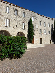Photo n°95 de Auberge de l'Ormeau à Le Castellet ()