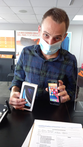 Telecommunications Service Provider «Boost Mobile Store by JM Cell LLC», reviews and photos, 105 S Federal Hwy #4, Dania Beach, FL 33004, USA