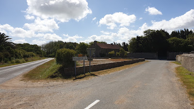 ÉGLISE NOTRE-DAME DE GOUBERVILLE PAROISSE ND DU VAL DE SAIRE à Vicq-sur-Mer