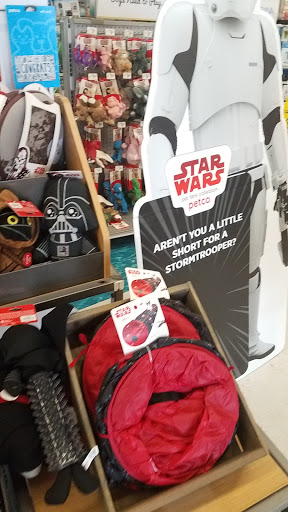 Pet Supply Store «Petco Animal Supplies», reviews and photos, 500 E Aurora Rd #20, Macedonia, OH 44056, USA