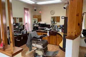 Hannu's Barber Shop image