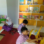 Review SD Emirattes Islamic School