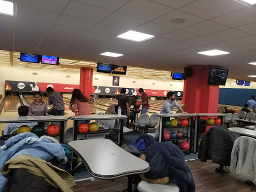 Bowling Alley «UIC Bowling Alley», reviews and photos, 750 S Halsted St, Chicago, IL 60607, USA