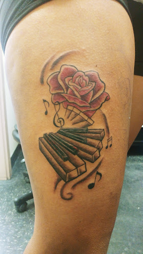 Tattoo Shop «Body Revolution Tattoos and Body Piercings», reviews and photos, 720 Cleveland St, Elyria, OH 44035, USA