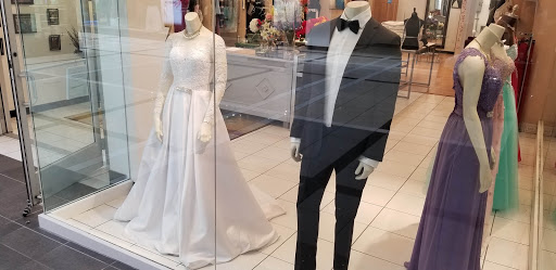 Shopping Mall «Quaker Bridge Mall», reviews and photos, 3320 Brunswick Pike, Lawrenceville, NJ 08648, USA