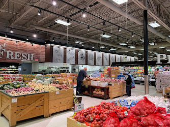 World Fresh International Market