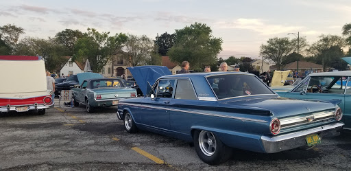 Shopping Mall «Harlem-Foster Shopping Center», reviews and photos, 7240 W Foster Ave, Chicago, IL 60656, USA