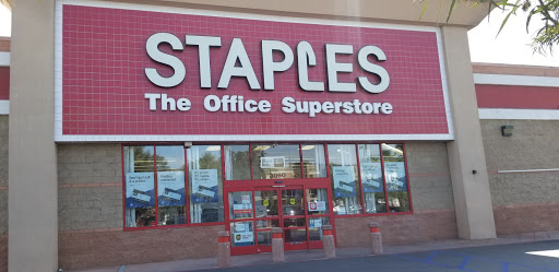 Office Supply Store «Staples», reviews and photos, 3090 Slauson Ave, Huntington Park, CA 90255, USA