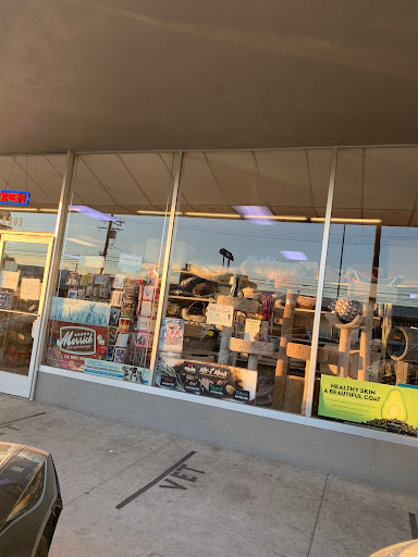 Pet Supply Store «Tams Pet Foods & Supplies», reviews and photos, 19305 Vanowen St, Reseda, CA 91335, USA