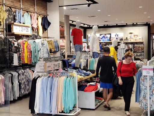 Shopping Mall «Glendale Galleria», reviews and photos, 100 W Broadway, Glendale, CA 91210, USA