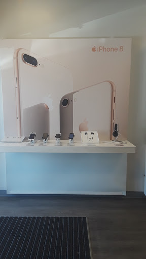 Cell Phone Store «MetroPCS Corporate Store», reviews and photos, 1041 E Capitol Expy, San Jose, CA 95121, USA