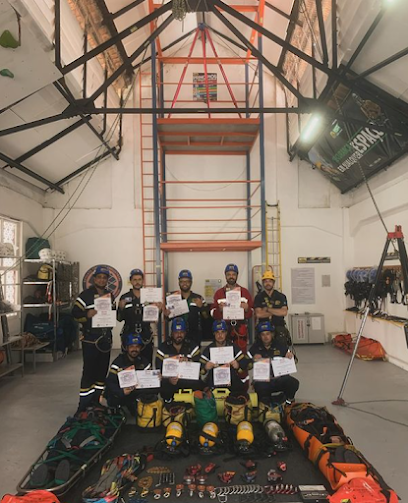 ULTRA CLIMBER SERVIÇOS E TREINAMENTOS LTDA Santo Cristo Rio de Janeiro