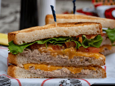 Groucho's Deli 29646