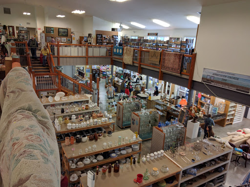 Thrift Store «Senior Thrift - Benefitting Island Senior Resources», reviews and photos, 5518 Woodard Ave, Freeland, WA 98249, USA