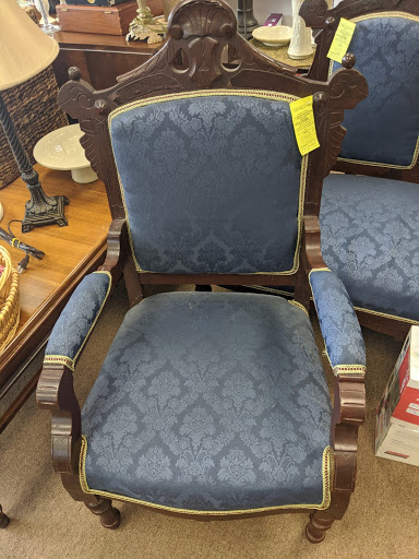 Thrift Store «The Treasure Hound», reviews and photos, 14508 Old Lee Rd, Chantilly, VA 20151, USA