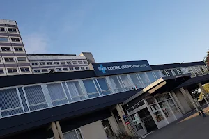 Hospital Center De Laval image