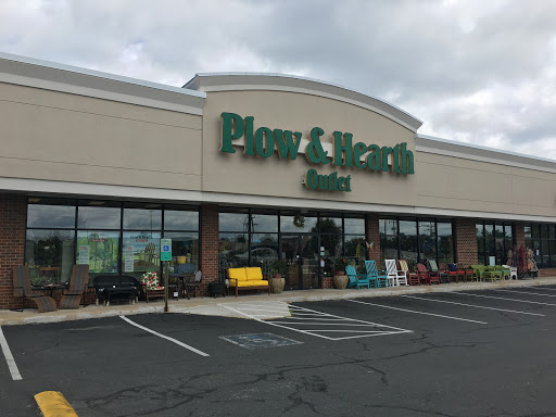 Home Goods Store «Plow & Hearth Fredericksburg Outlet», reviews and photos, 3801 Plank Rd, Fredericksburg, VA 22407, USA