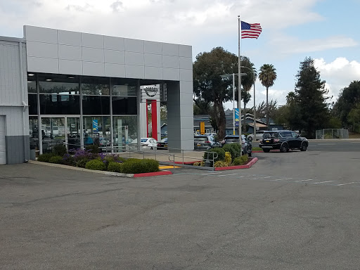 Nissan Dealer «Nissan Sunnyvale», reviews and photos, 680 E El Camino Real, Sunnyvale, CA 94087, USA