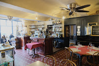 Atmosphère du Restaurant Le comptoir à Cormatin - n°6