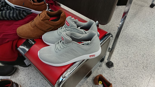 Clothing Store «Ross Dress for Less», reviews and photos, 30612 Santa Margarita Pkwy, Rancho Santa Margarita, CA 92688, USA