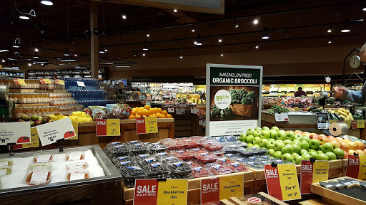 Grocery Store «Earth Fare», reviews and photos, 10341 Moncreiffe Rd, Raleigh, NC 27617, USA