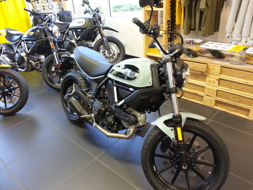 BMW Motorcycle Dealer «Frontline Eurosports», reviews and photos, 1003 Electric Rd, Salem, VA 24153, USA