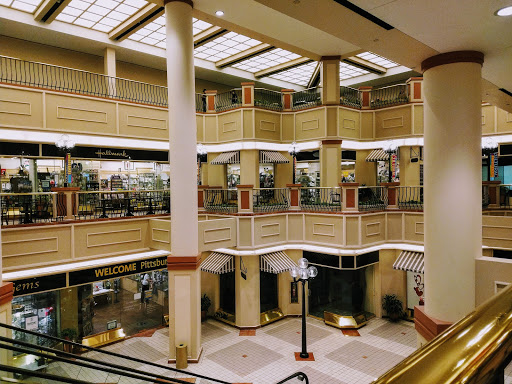 Shopping Mall «Fifth Avenue Place», reviews and photos, 201 Fifth Ave, Pittsburgh, PA 15222, USA