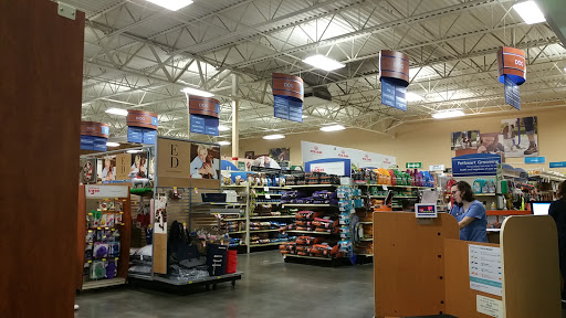 Pet Supply Store «PetSmart», reviews and photos, 2920 Little Rd, Trinity, FL 34655, USA