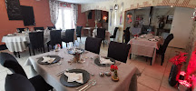 Atmosphère du Restaurant gastronomique La Table des Epicuriens à Pailloles - n°9