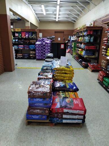 Pet Supply Store «Fluffy & Floyd Pet Supply», reviews and photos, 5211 Capitol Blvd SE, Tumwater, WA 98501, USA