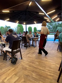 Atmosphère du Restaurant français MIRABELLE à La Gaude - n°7