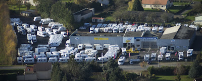 Hertz Location Camping-Cars Le Mans à La Bazoge
