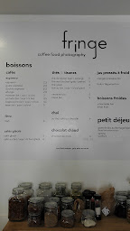Photo n°18 de fringe à Paris ()