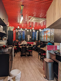 Atmosphère du Restaurant de nouilles (ramen) Naruto Ramen à Paris - n°17