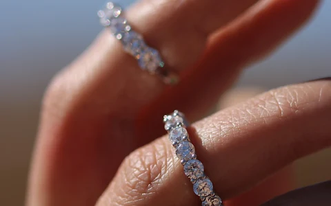 Celinni Diamant - Bagues De Fiançailles et Bijoux sur-mesure image
