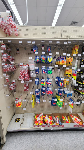 Sporting Goods Store «Academy Sports + Outdoors», reviews and photos, 12700 South Fwy, Burleson, TX 76028, USA